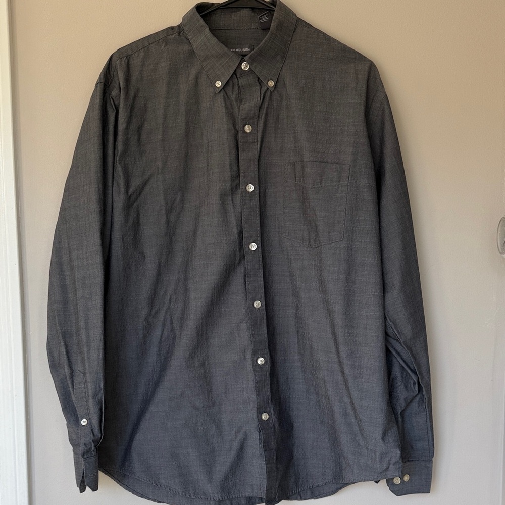 Van Heusen Charcoal Button-Down Shirt